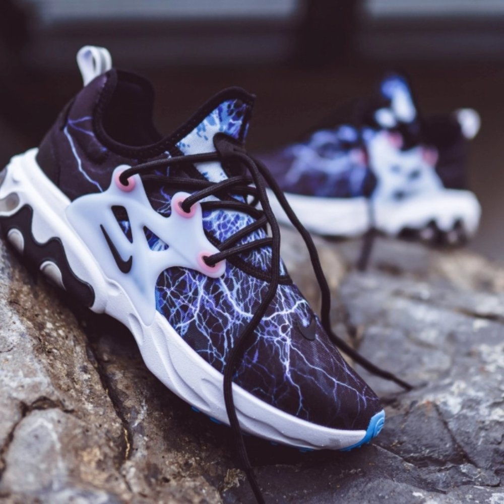 Nike React Presto (gs) Big Kids Bq4002-008  / NEW in box, whit out tags